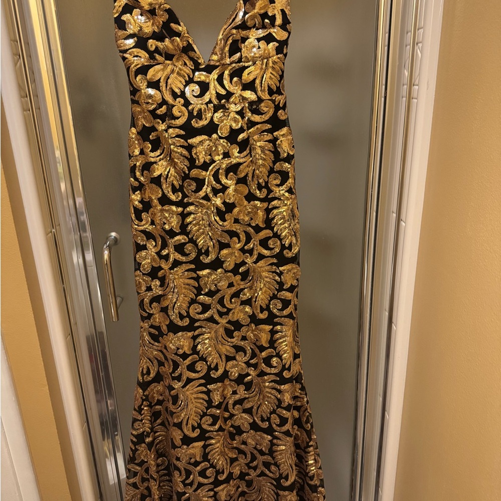 Windsor Black And Gold Backless Dress (Size Med); Adjustable Straps. #317 View 4